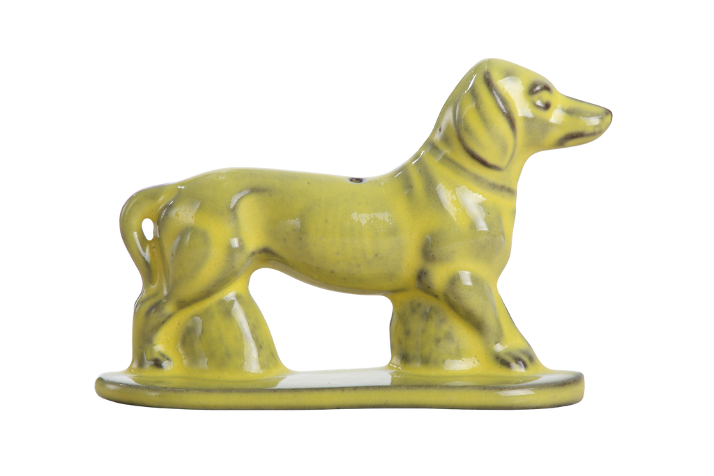 Willow Ceramics Dachshund Wall Hanging – Handmade Stoneware Ceramic Sausage Dog Wall Art with Metal Hanging Hook, High‑Fired Handmade Décor, Made in Colorado, USA (Yellow Right)