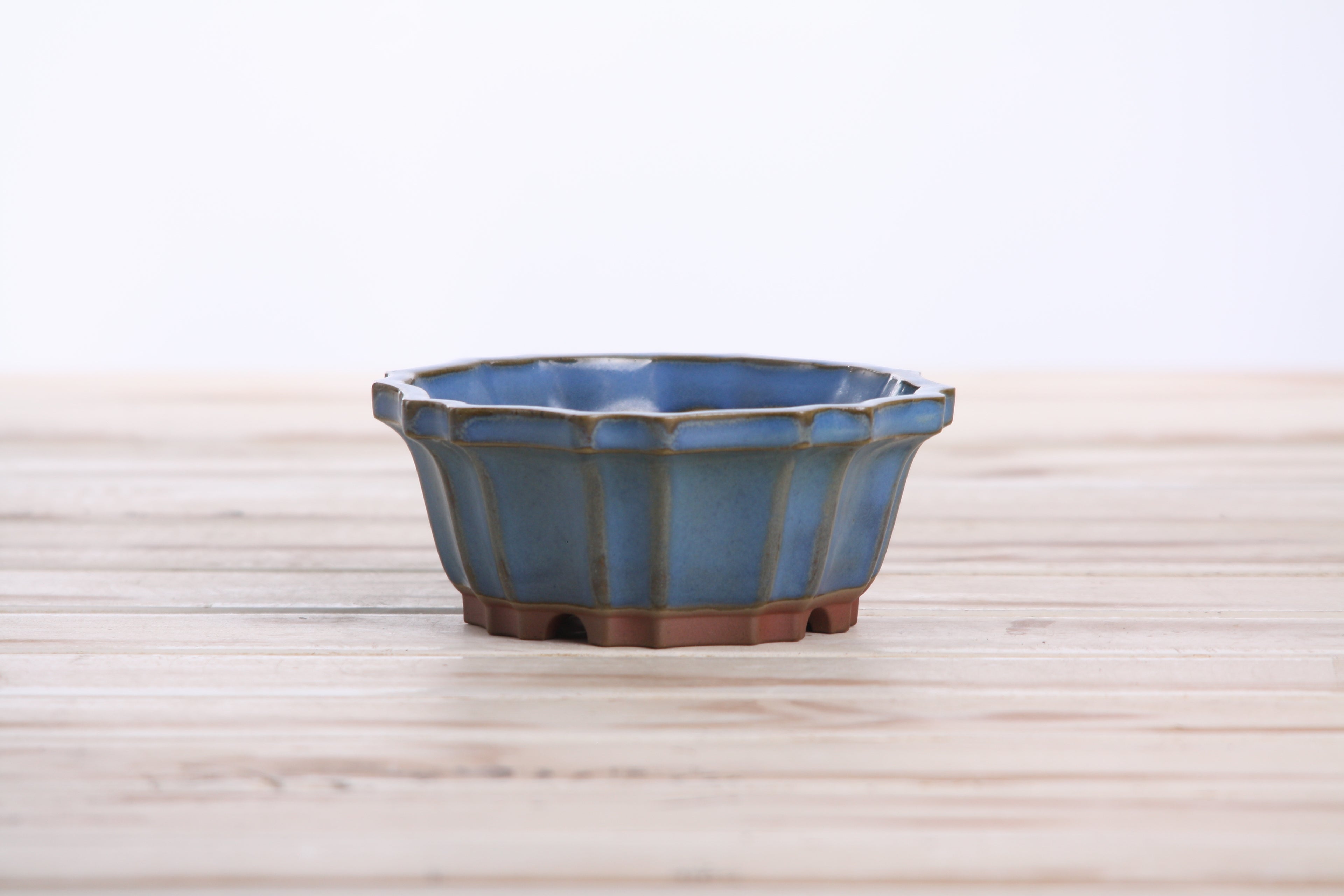 Willow Bonsai Ceramics Flower Design Bonsai Pot 4.5 Inch – Elegant Ceramic Bonsai & Succulent Planter, High‑Fired Frost‑Proof Stoneware with Drainage & Wiring Holes, Handmade in USA (Peacock 2023)
