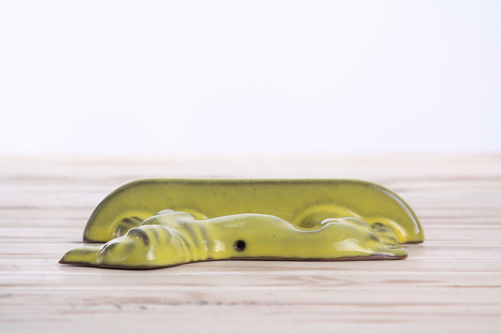 Willow Ceramics Dachshund Wall Hanging – Handmade Stoneware Ceramic Sausage Dog Wall Art with Metal Hanging Hook, High‑Fired Handmade Décor, Made in Colorado, USA (Yellow Right)