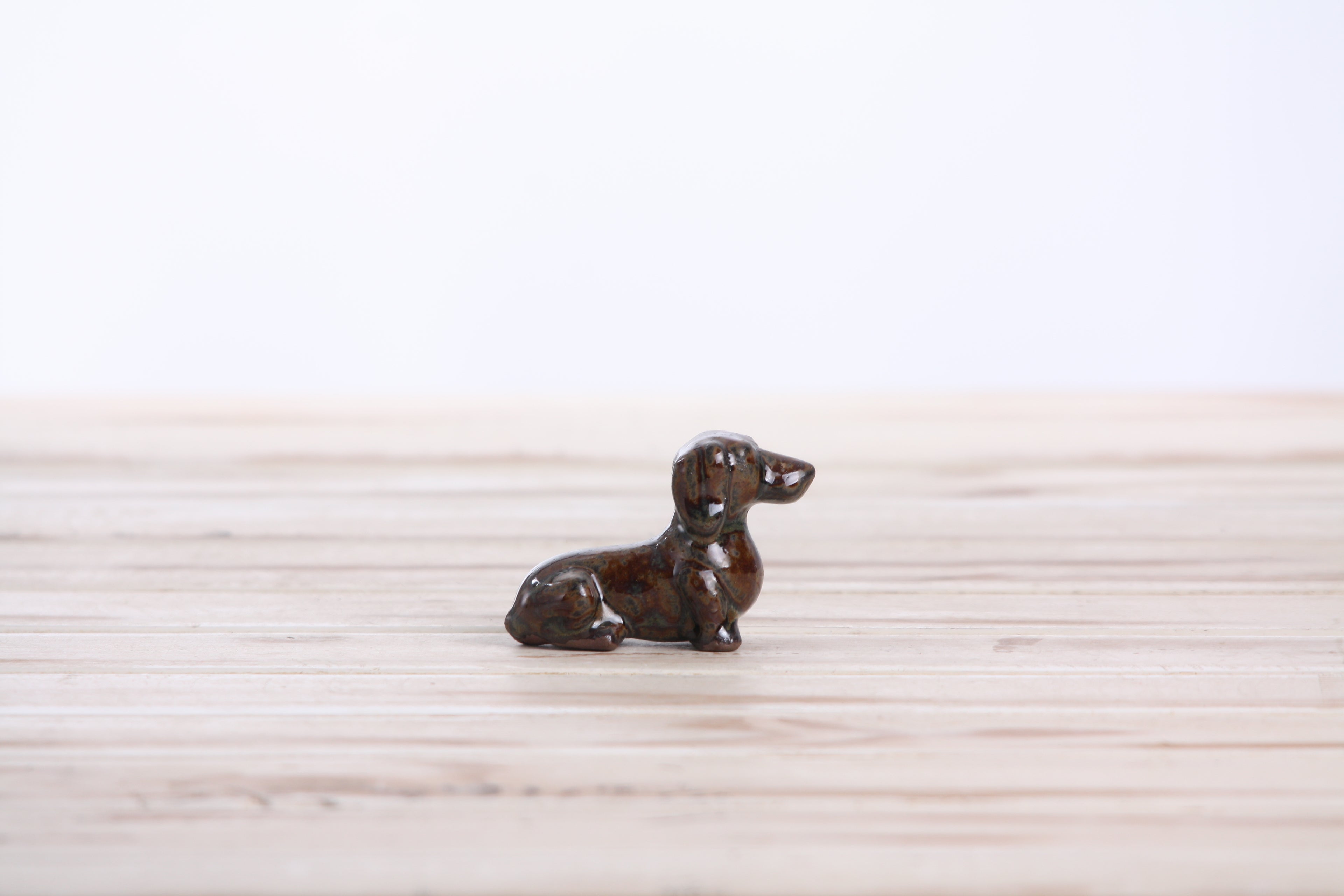 Willow Ceramics Butch the Dachshund Figurine – Mini Handmade Ceramic Dog Sculpture, High‑Fired Stoneware Décor, Made in Colorado, USA (Dark Honey)