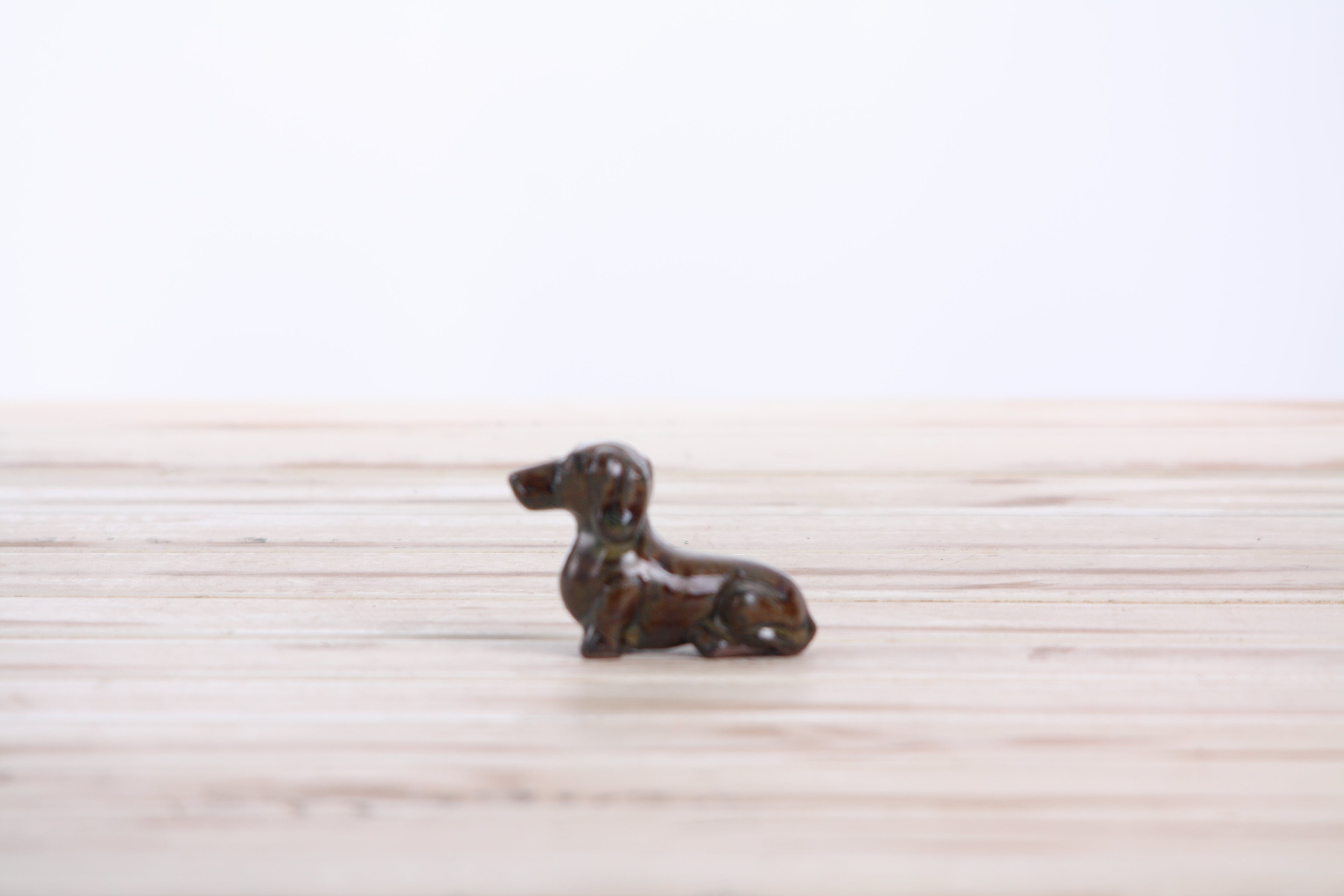 Willow Ceramics Butch the Dachshund Figurine – Mini Handmade Ceramic Dog Sculpture, High‑Fired Stoneware Décor, Made in Colorado, USA (Dark Honey)