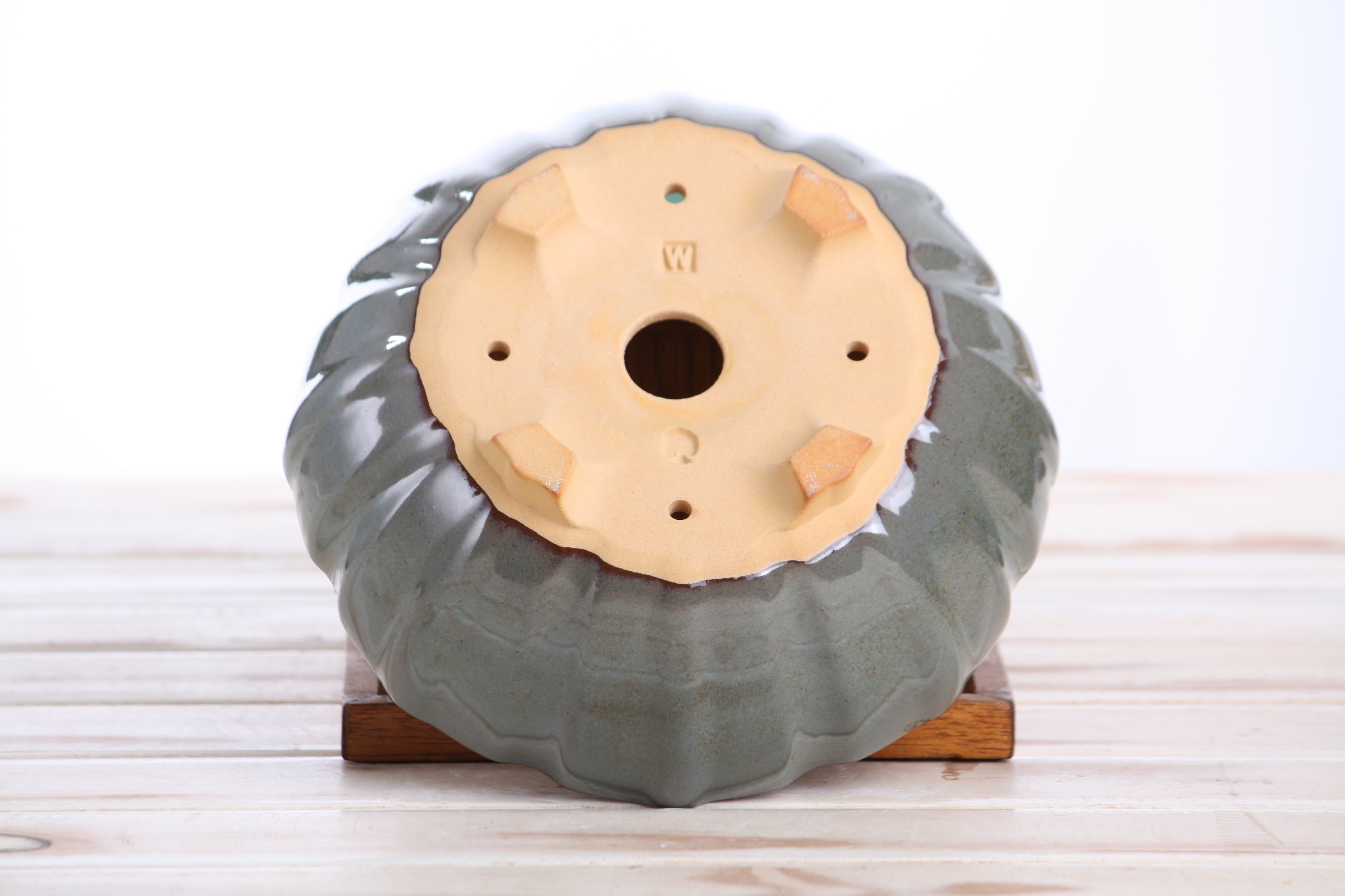 Willow Bonsai Ceramics Lily Bonsai Pot 7 Inch – Sculpted Rounded Ceramic Bonsai & Succulent Planter with Wavy Profile, High‑Fired Frost‑Proof Stoneware, Handmade in USA (Starry Night)