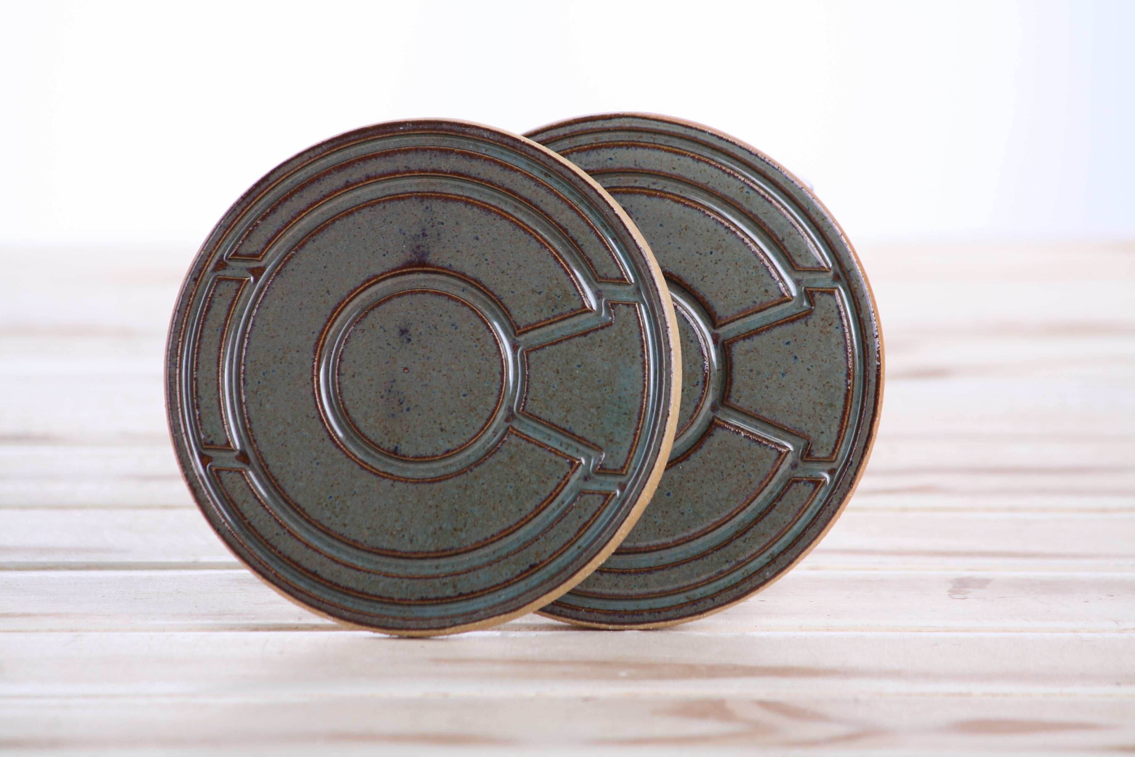 Willow Bonsai Ceramics Colorado Ceramic Coaster – 4 Inch Handmade Stoneware Drink Coaster with Indented Moat Design, Reactive Glazes, Cork Backing Pads, Made in Colorado, USA (Starry Night)