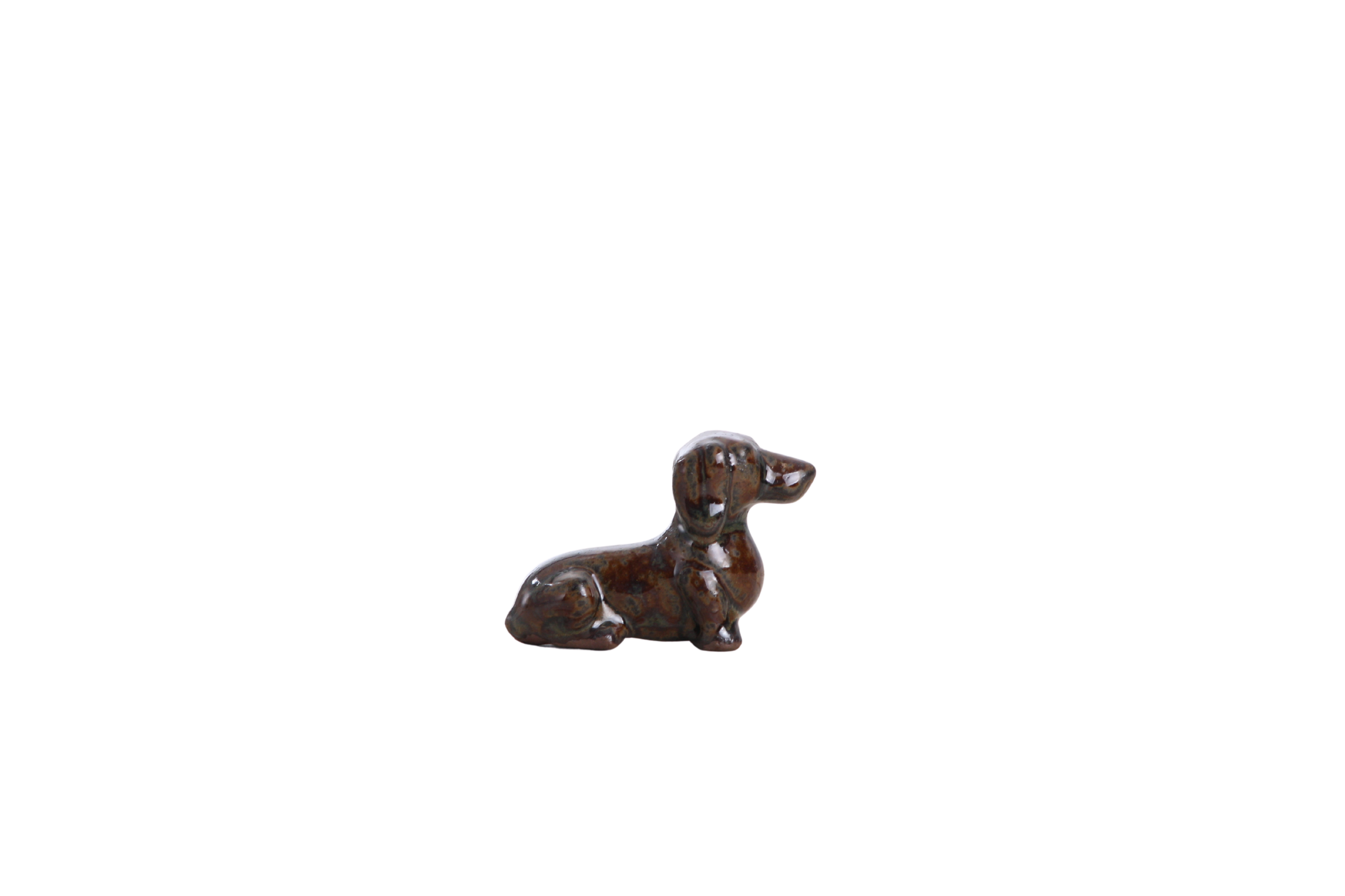 Willow Ceramics Butch the Dachshund Figurine – Mini Handmade Ceramic Dog Sculpture, High‑Fired Stoneware Décor, Made in Colorado, USA (Dark Honey)